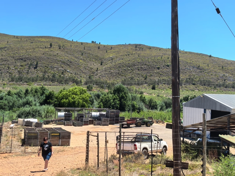 5 Bedroom Property for Sale in Uniondale Western Cape